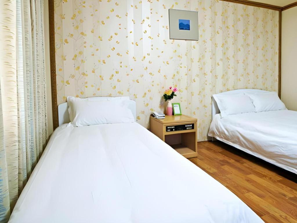 Emerald Hotel 济州市 外观 照片