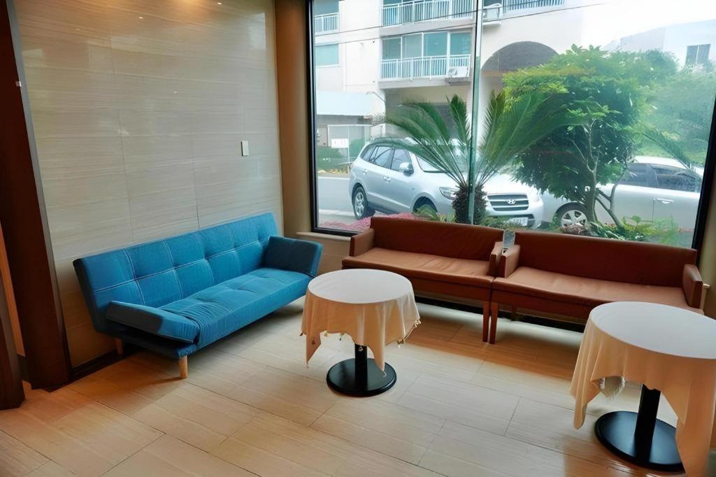 Emerald Hotel 济州市 外观 照片