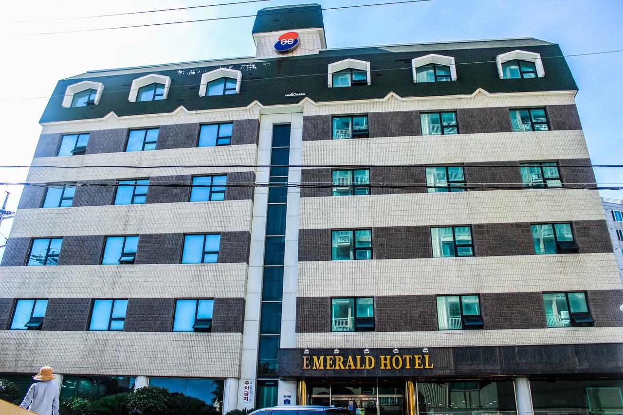 Emerald Hotel 济州市 外观 照片