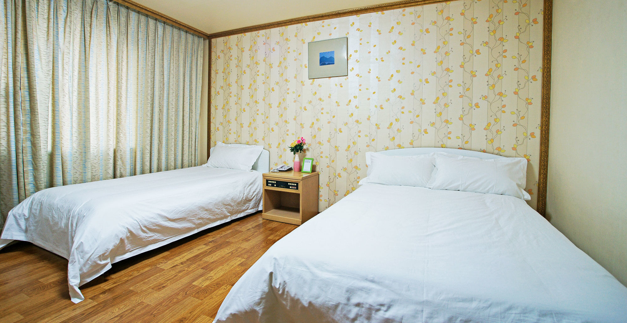 Emerald Hotel 济州市 外观 照片