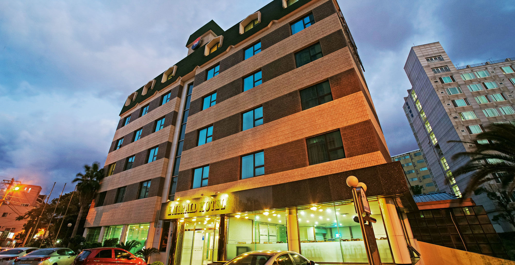 Emerald Hotel 济州市 外观 照片
